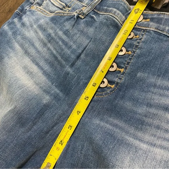 Torrid Bombshell Jeans Size 20XS Extra Short Ankle Blue High Waist Med Wash - Picture 10 of 11